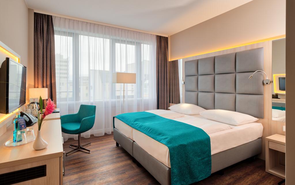 Hollywood Media Am Kurfuerstendamm 4* Berlin