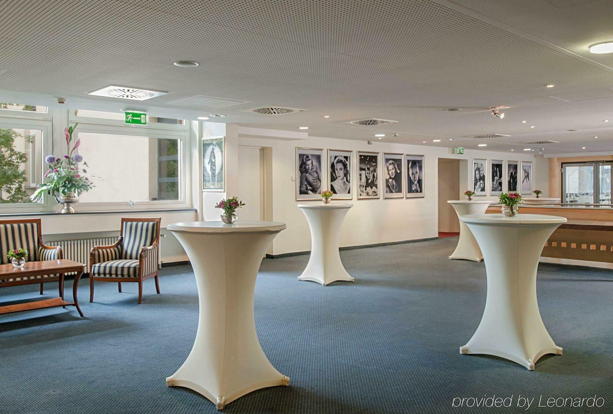 Hollywood Media Am Kurfuerstendamm Berlin