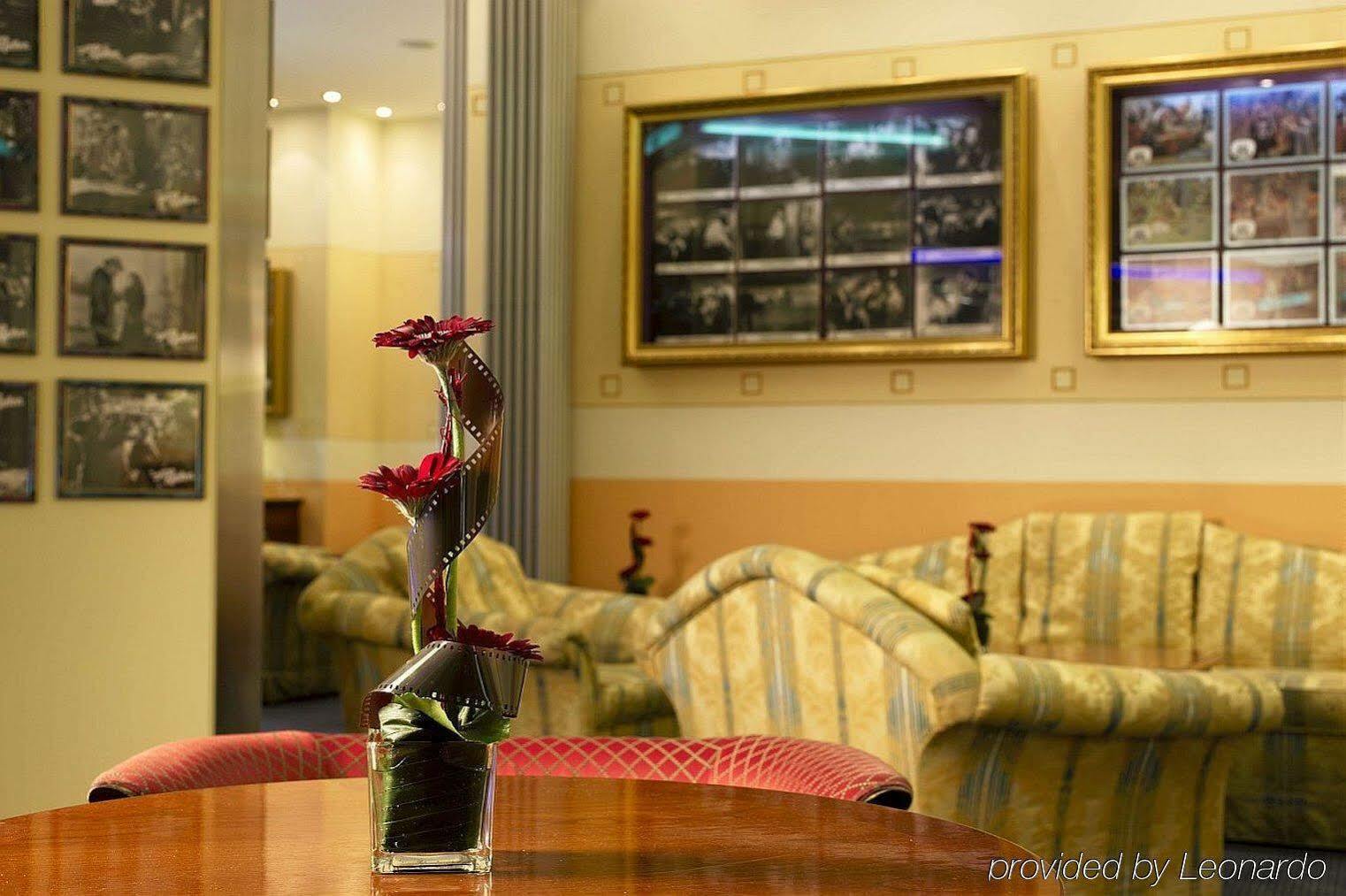 Hotel Hollywood Media Am Kurfürstendamm 4*