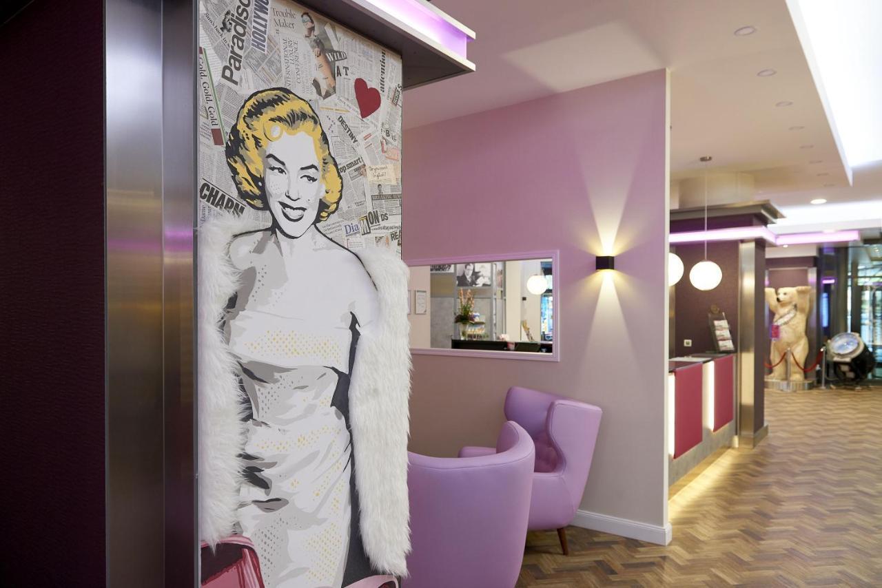 Hollywood Media Am Kurfuerstendamm 4* Berlin